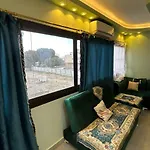 Calm Studio Apartment In Maadi