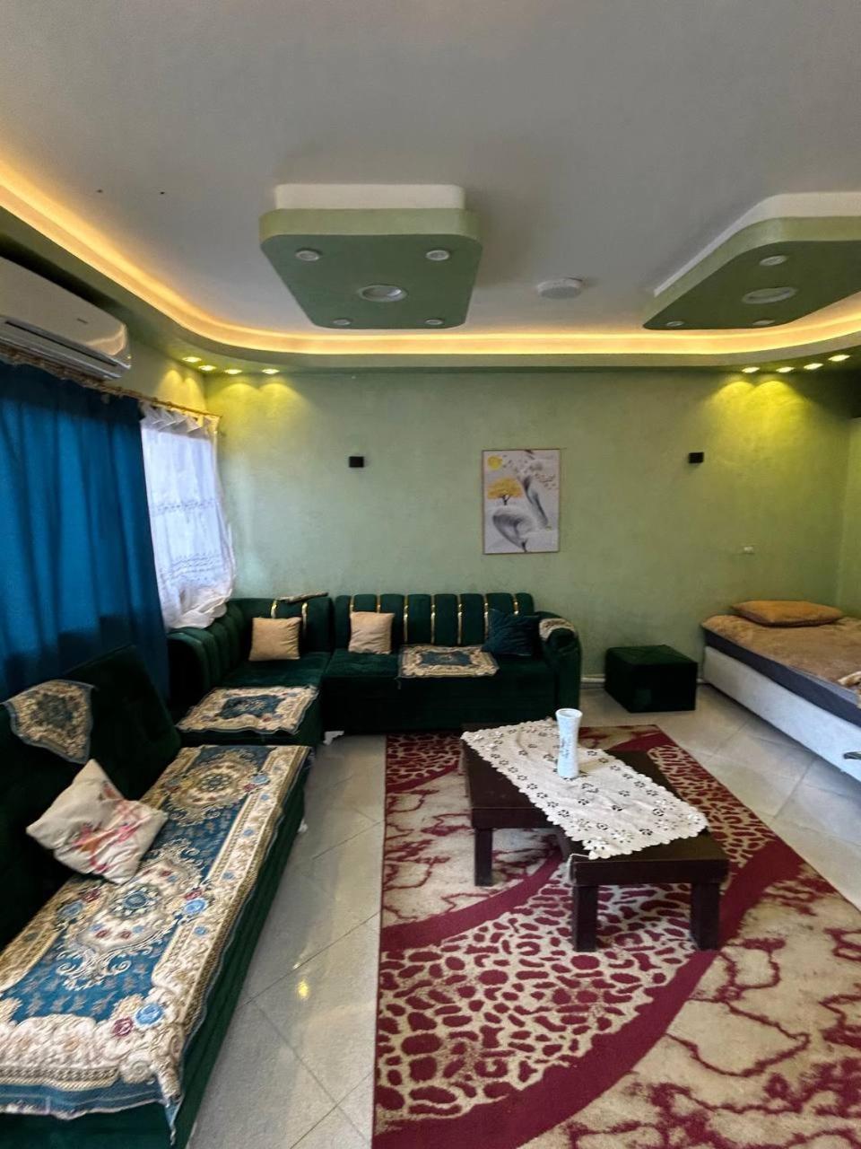 Calm In Maadi Apartment *